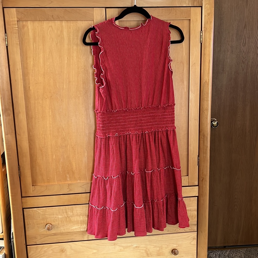 Red and white striped dress! - Picture 5 of 8